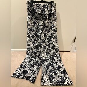 Ann Taylor Black and White Floral Wide Leg Pants